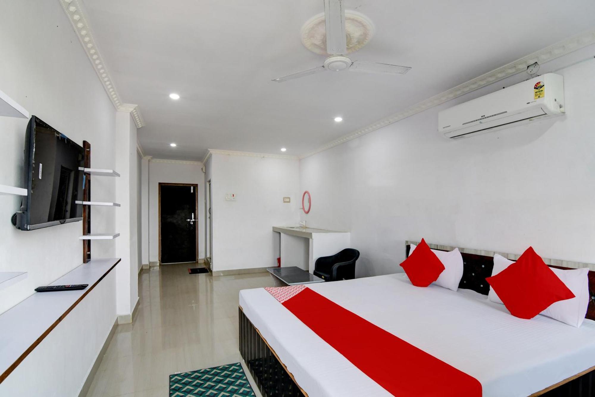 Hotel O Blue Beach Cottage Gopālpur Kültér fotó