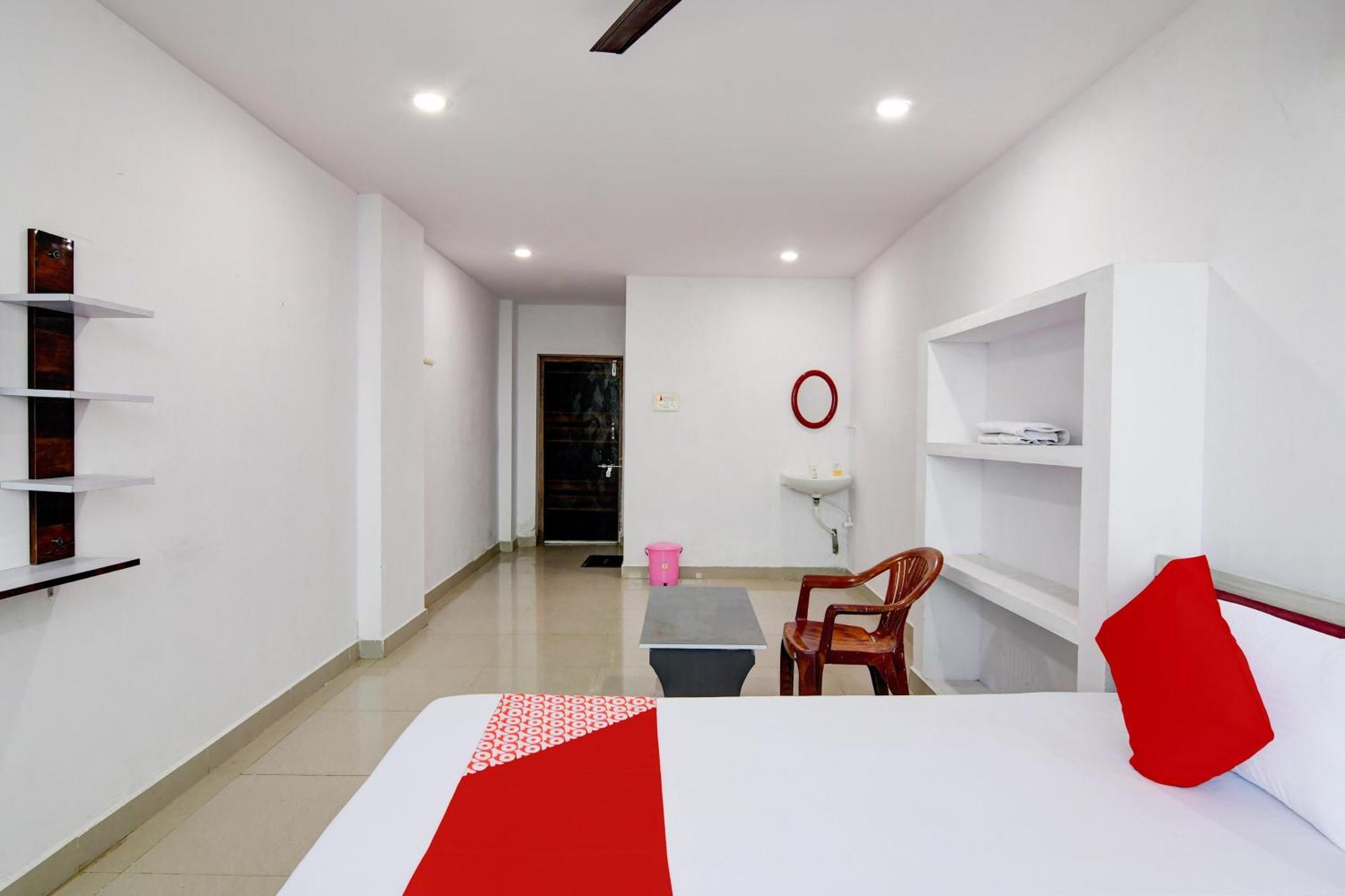 Hotel O Blue Beach Cottage Gopālpur Kültér fotó