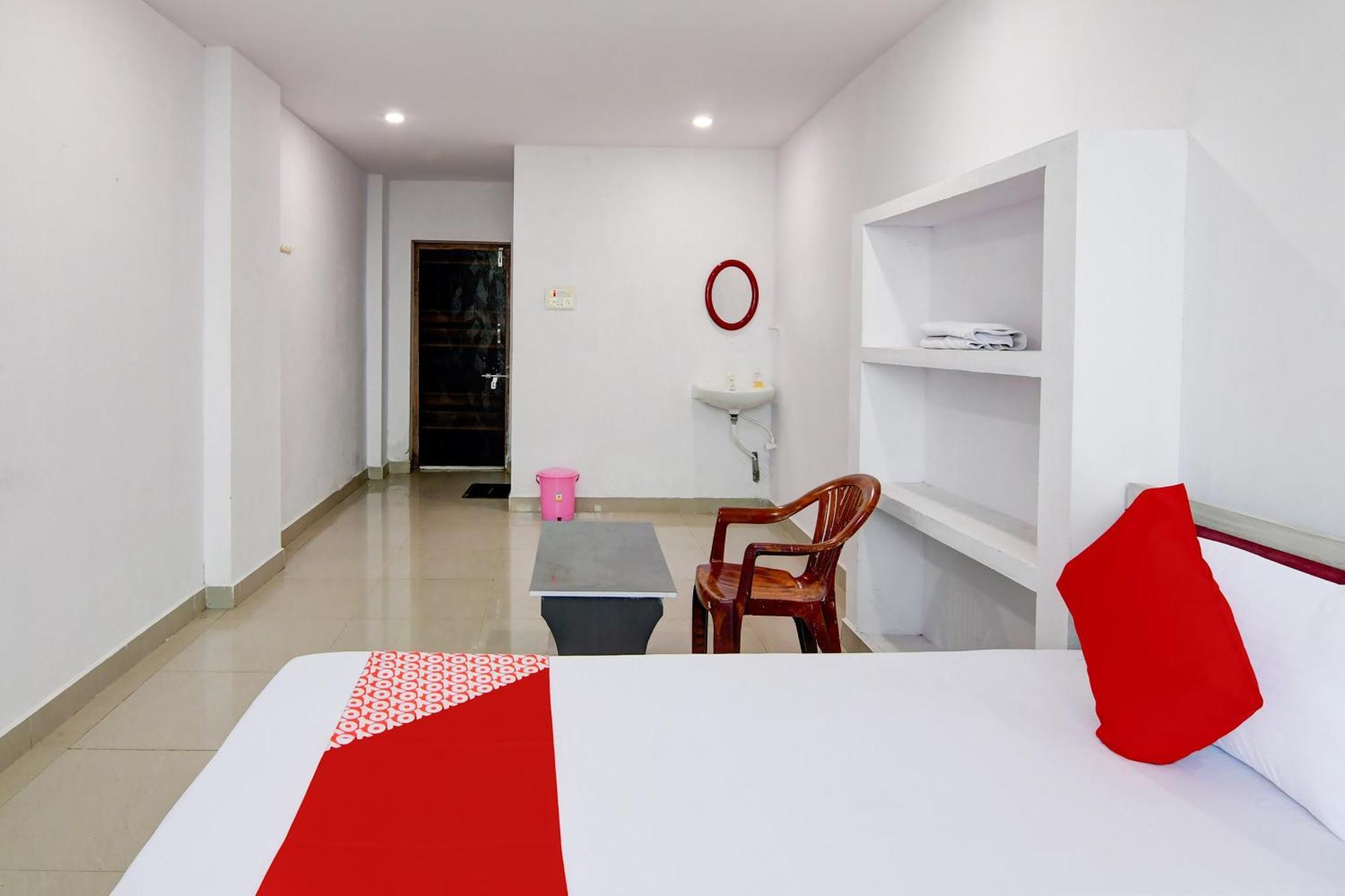 Hotel O Blue Beach Cottage Gopālpur Kültér fotó